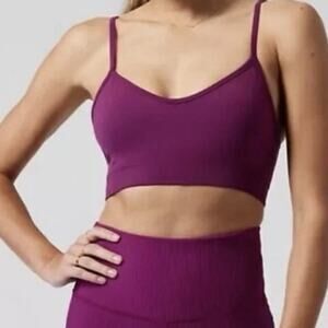 Athleta Size L Renew Bra Sports Exotic Fuschia Purple Yoga Workout